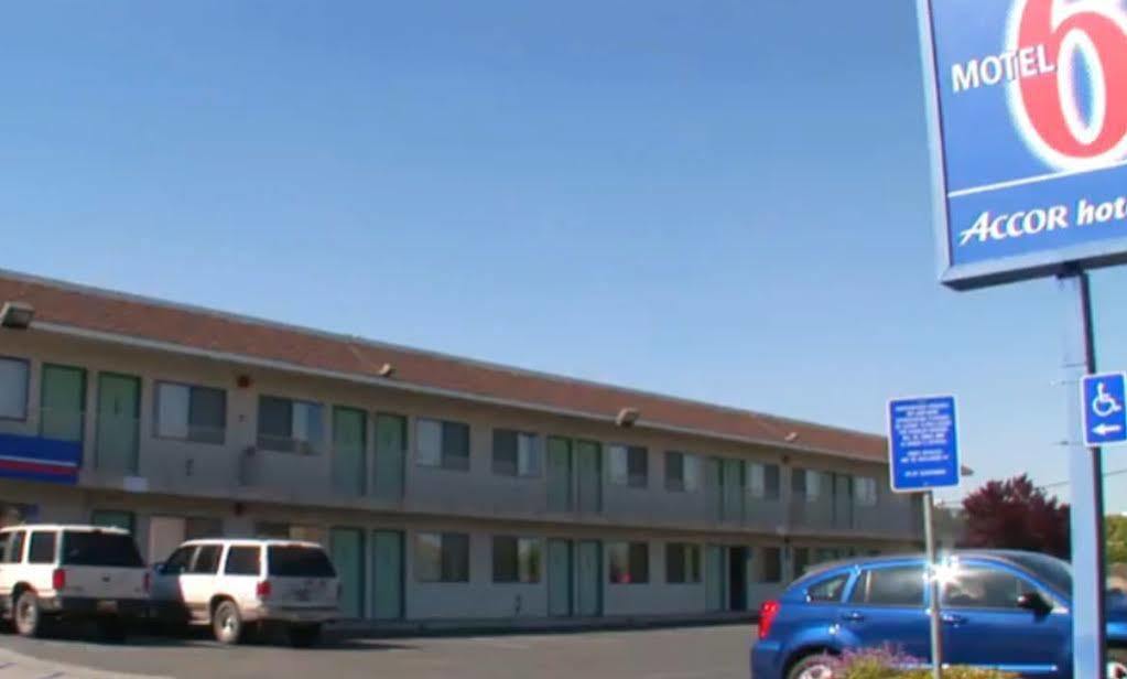 Motel 6-Bakersfield, CA - Airport Exterior foto